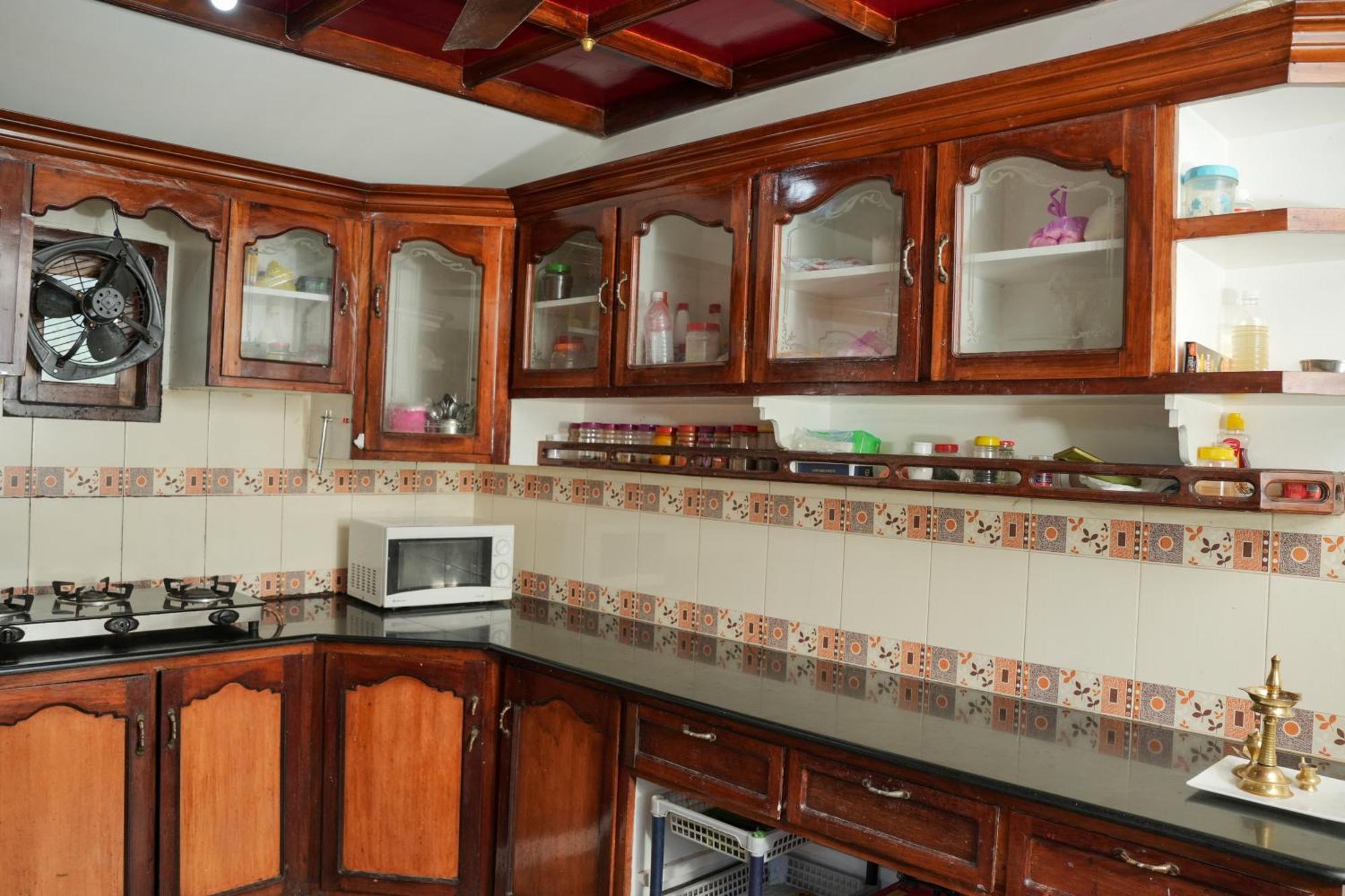 Вилла Rajahamsam Houseboat Кумараком Экстерьер фото